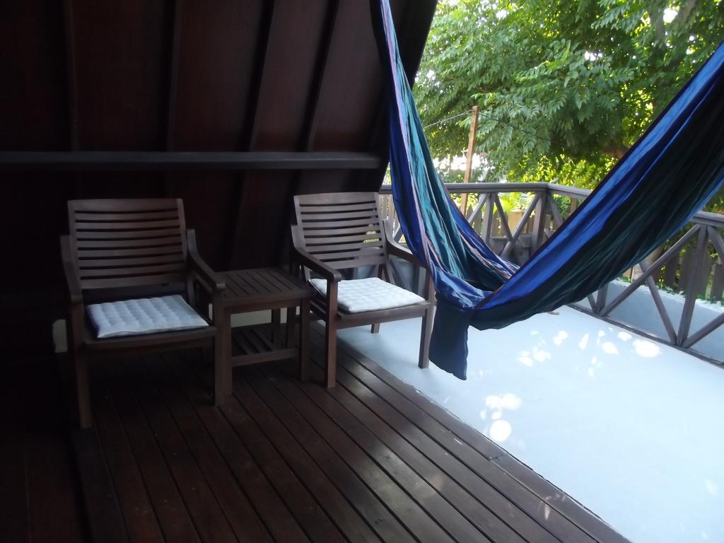 Gili Flush Harmony Hotel Gili Trawangan Buitenkant foto