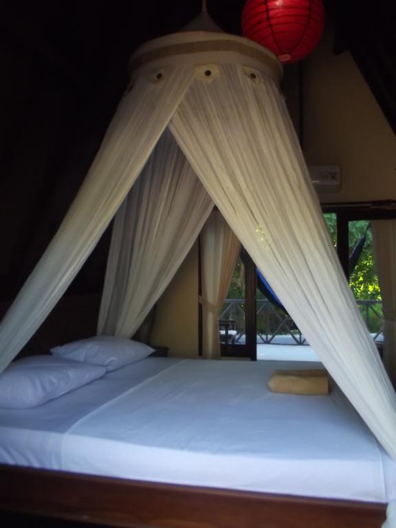 Gili Flush Harmony Hotel Gili Trawangan Buitenkant foto